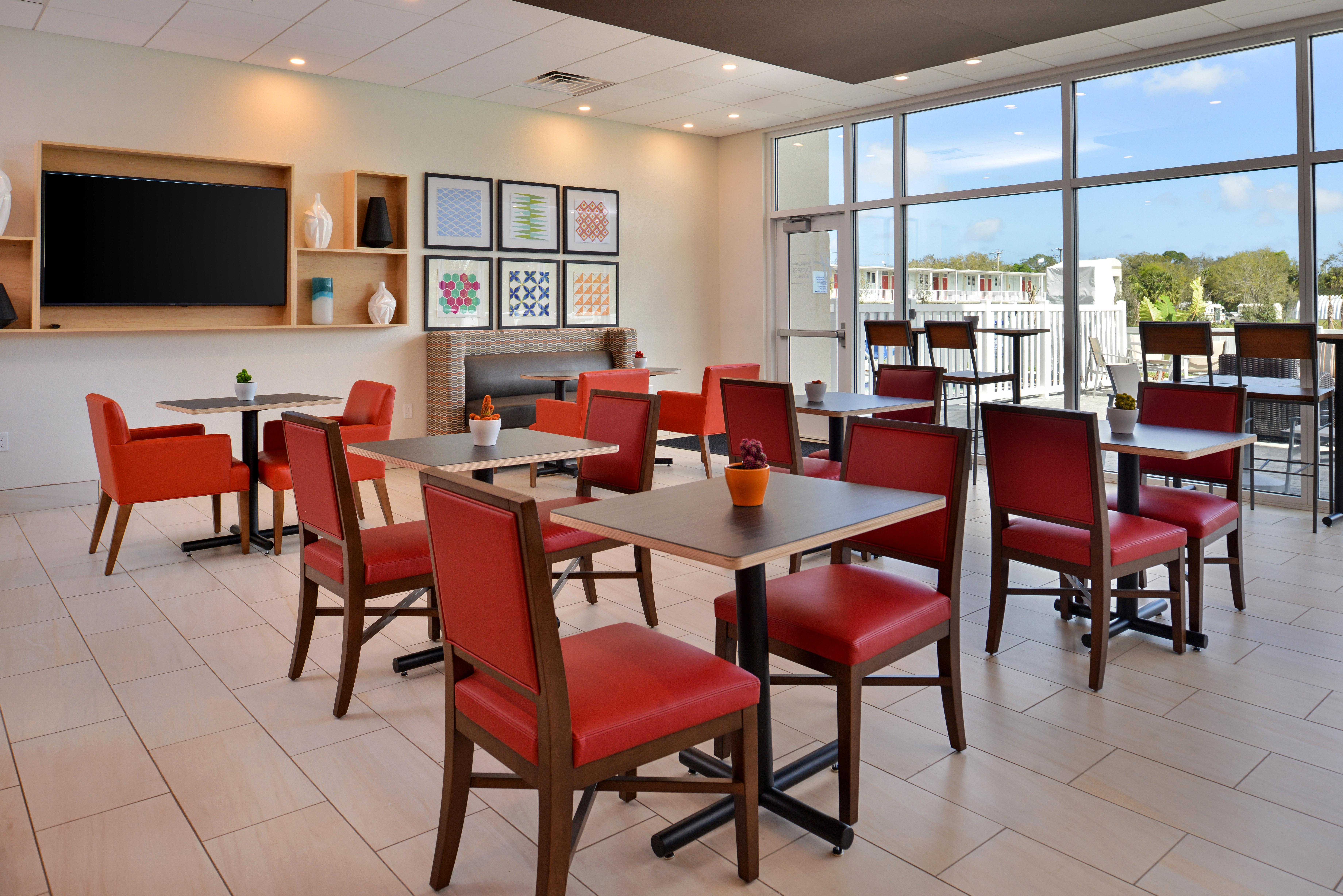 Holiday Inn Express Melbourne West By Ihg West Melbourne Εξωτερικό φωτογραφία
